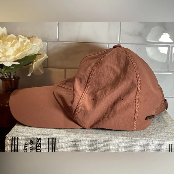 Lululemon Baller Hat Soft ancient copper NWT - Picture 6 of 10